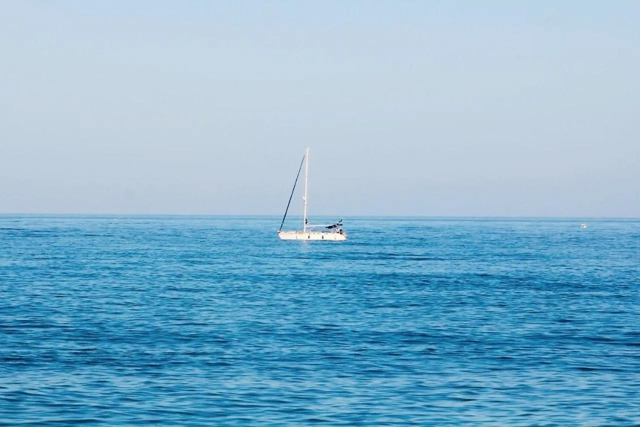 Bythewave Apartments Benalmadena Spain