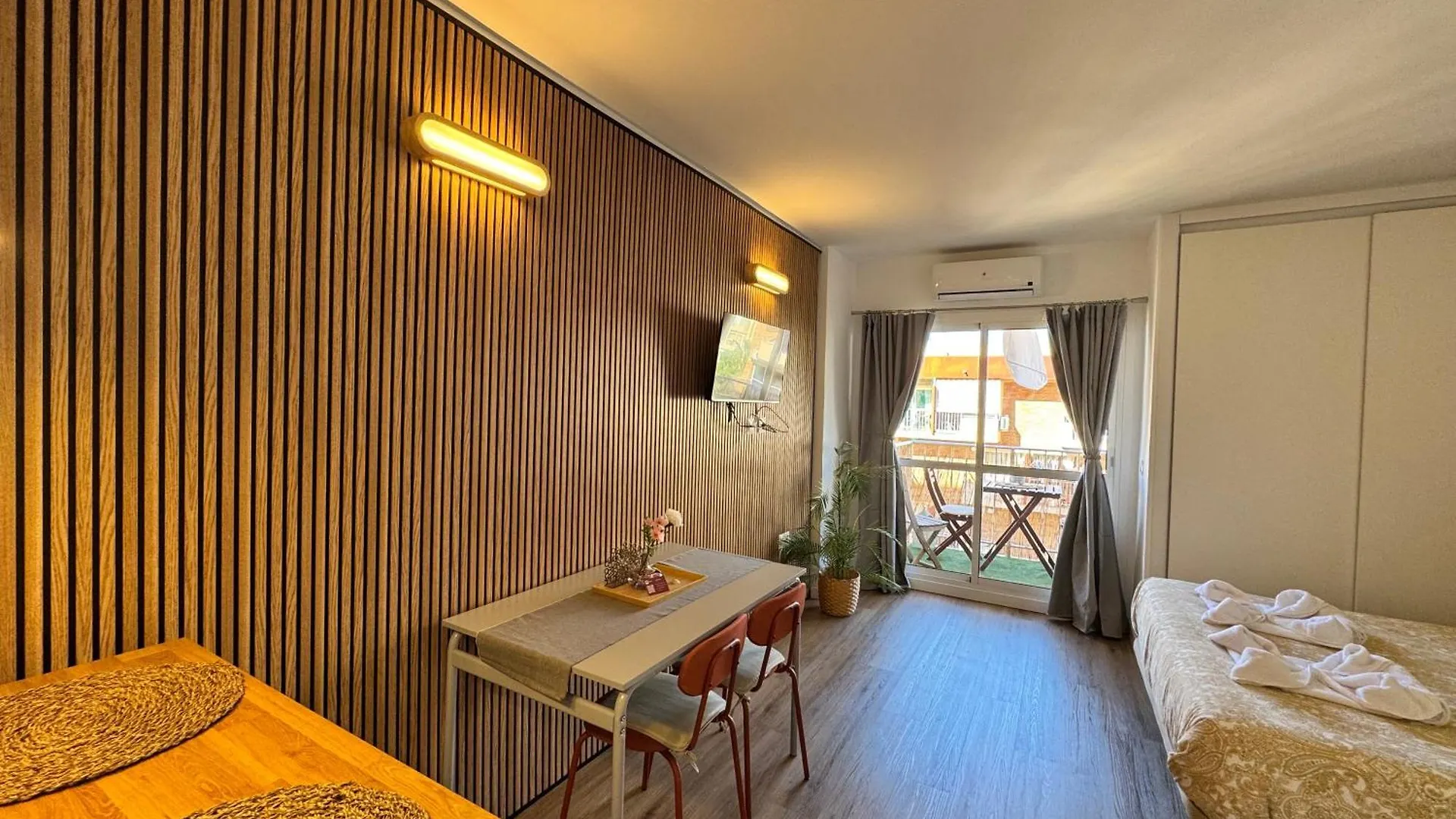 Bythewave Apartments Benalmadena Spain